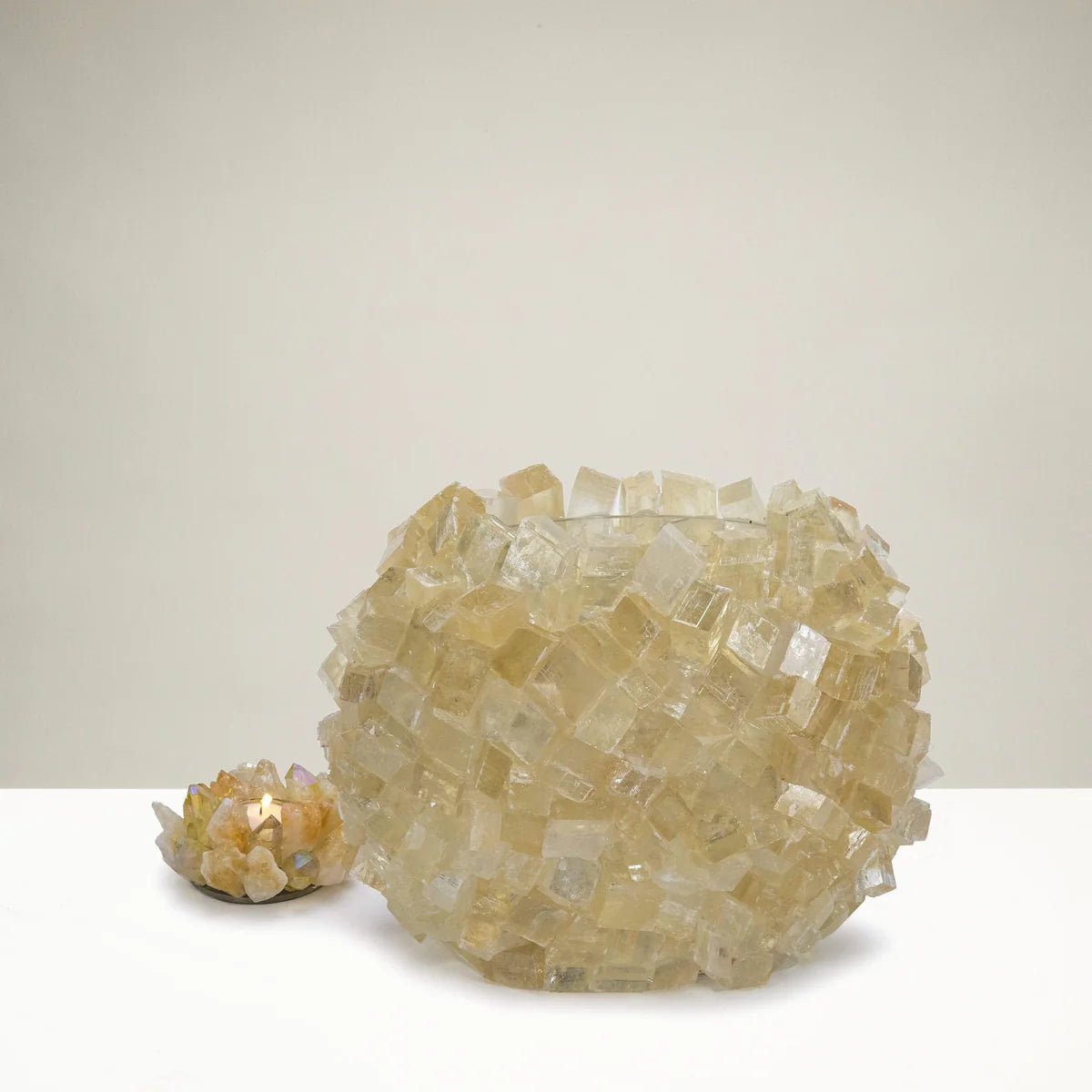 10.5 Calcite Gemstone Vase - Xformerz