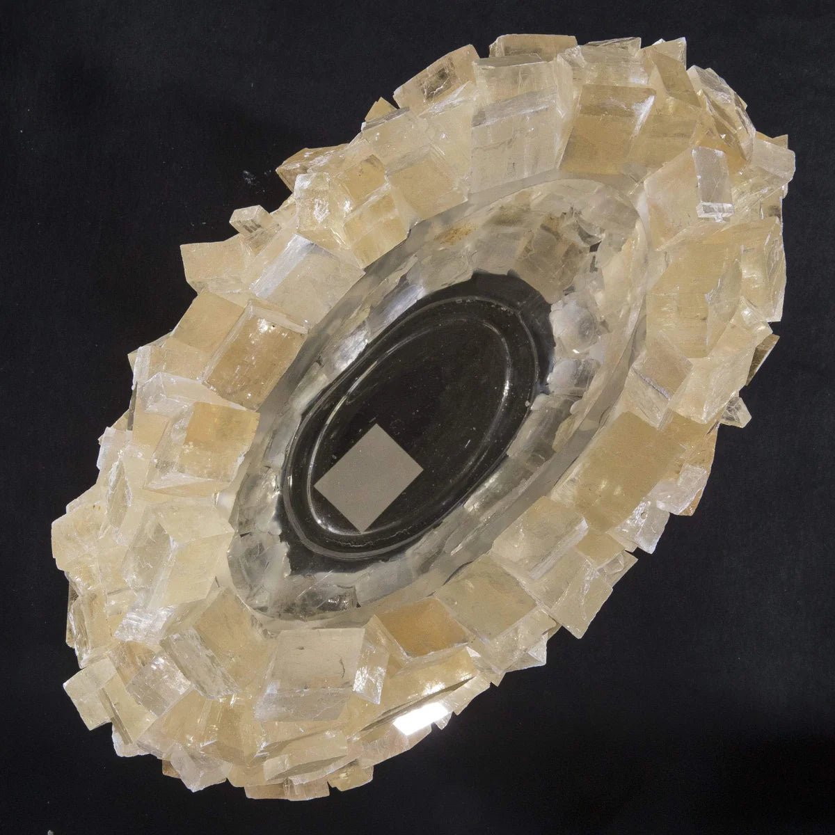 10.5 Calcite Gemstone Vase - Xformerz