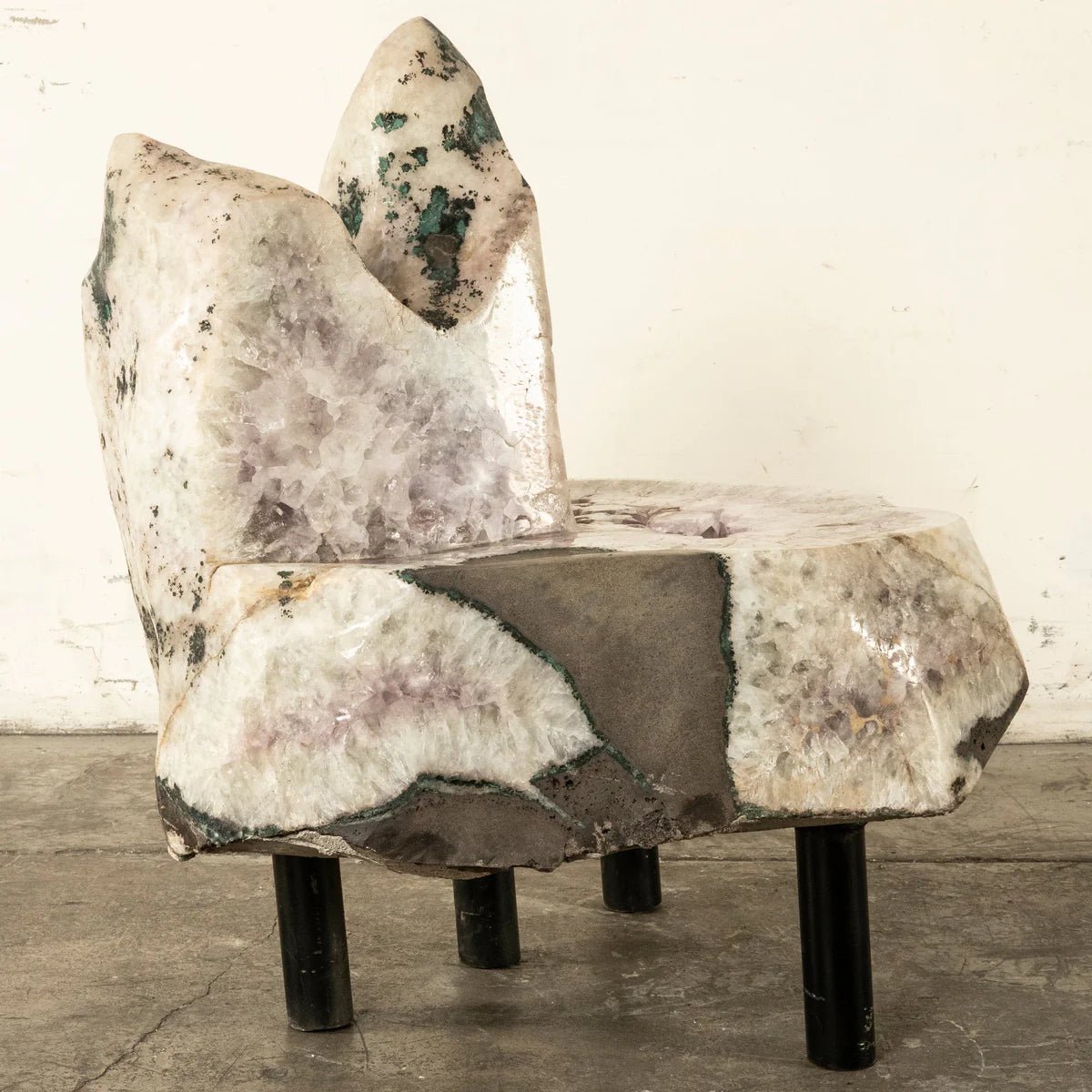 Amethyst Geode Seat Chair - 37 in. 673 lbs - Xformerz