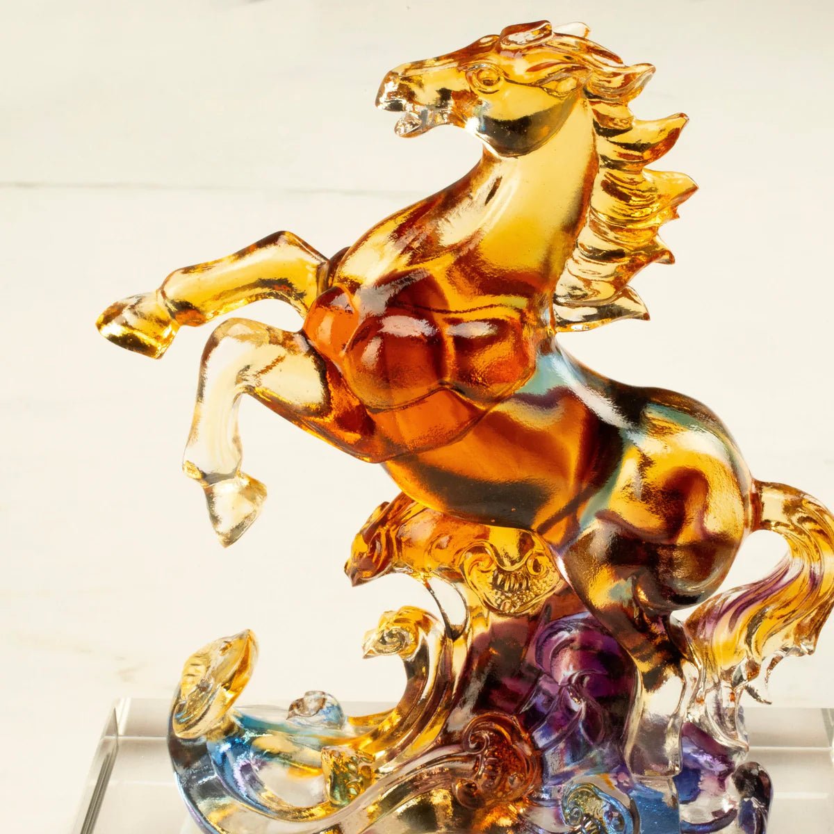 Graceful Horse Crystal Carving with Detachable Base - A Symbol of Freedom and Action - Xformerz