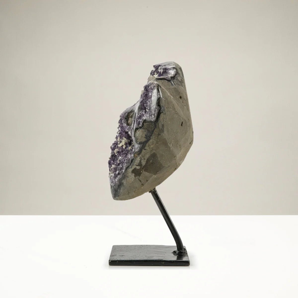 Natural Uruguayan Amethyst Geode on Custom Stand - 11 in 5 kg - Xformerz