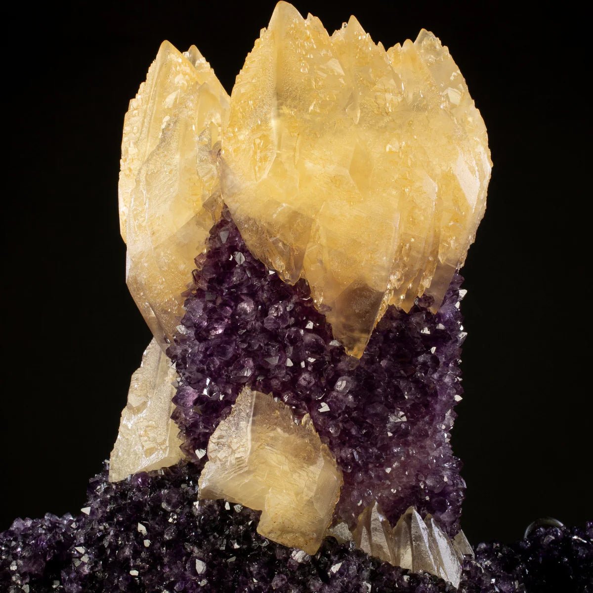 Uruguayan Amethyst Geode Specimen with Natural Rare Calcite Crown - Xformerz